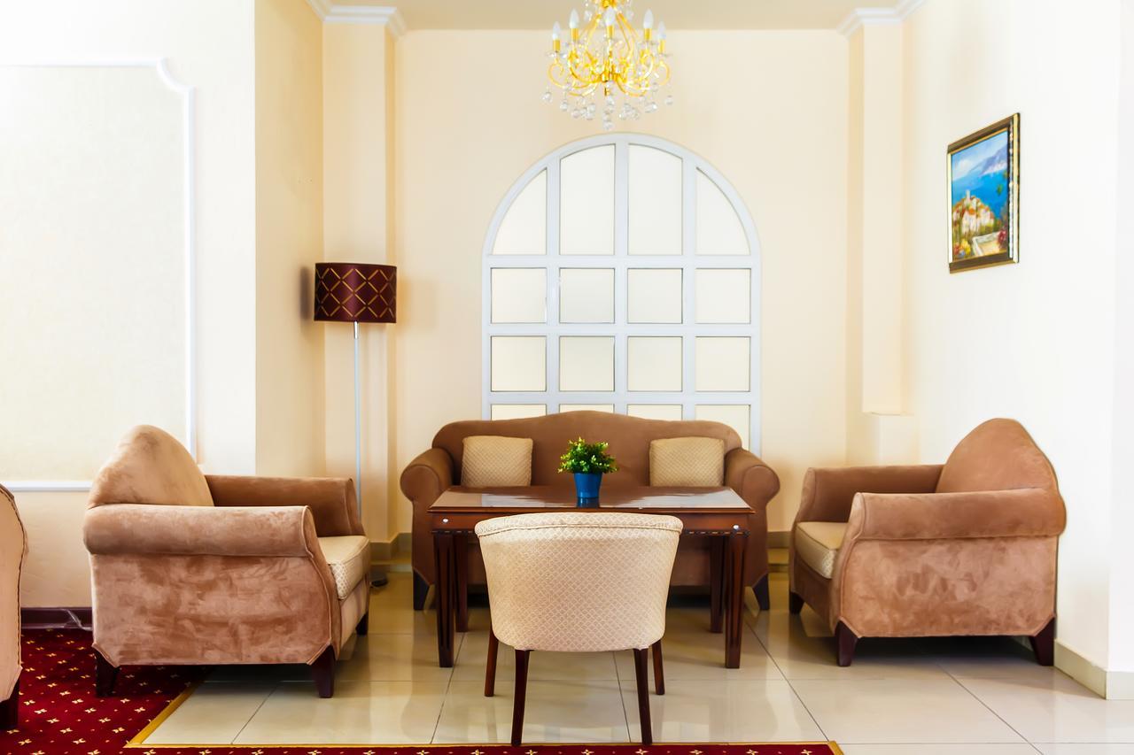 Tengri Hotel Astana Exterior photo