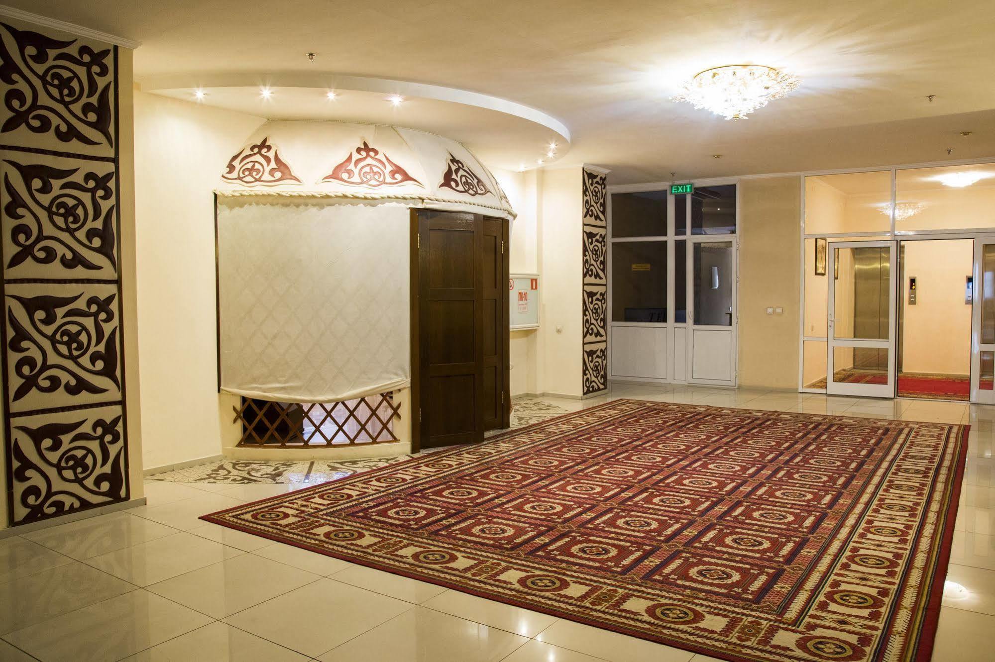 Tengri Hotel Astana Exterior photo